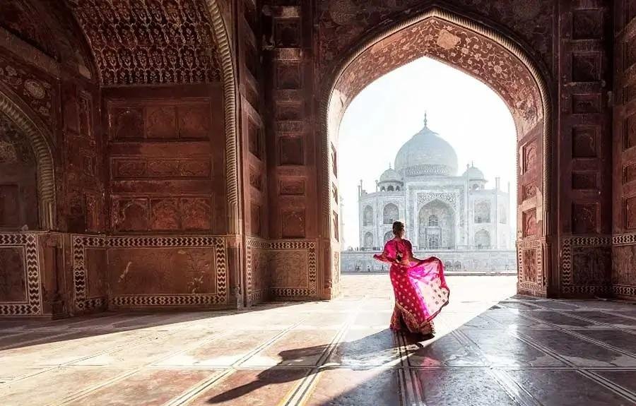 Taj Mahal reflection